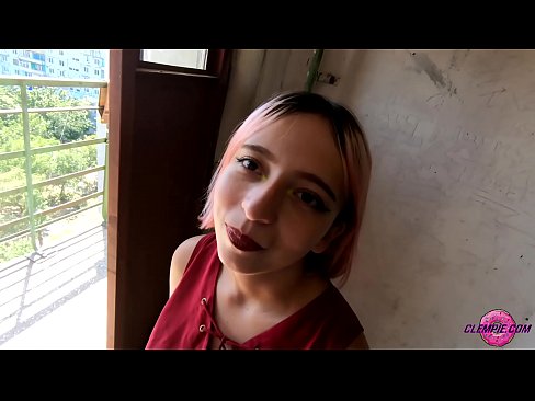 ❤️ Une étudiante sensuelle suce un étranger dans l'Outback - sperme sur son visage Porno russe at us fr.bassaniluigi.ru ❌